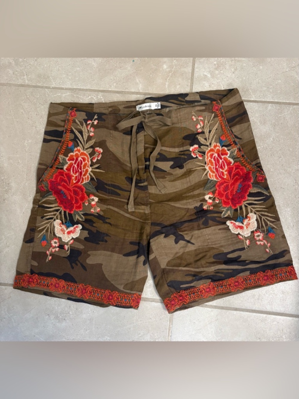 Johnny Was/Los Angeles Burken Linen Camo Shorts Size XS